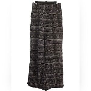 2B BEBE Black & White Tribal Print Wide Leg Palazzo Pants sz S W/Pockets!!